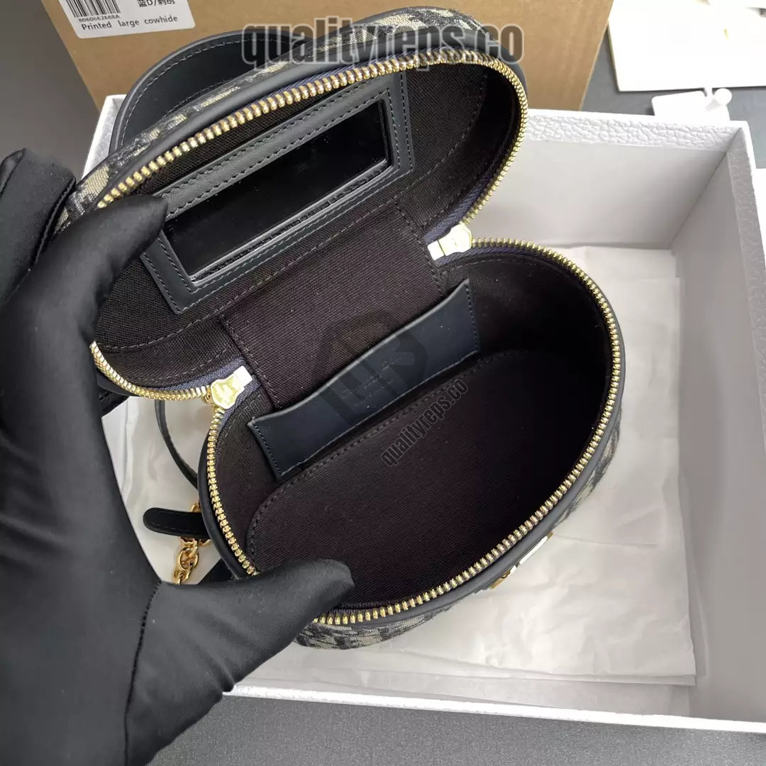 30 Montaigne Mini Vanity Case Blue Dior Oblique Jacquard Quality Reps - Image 8