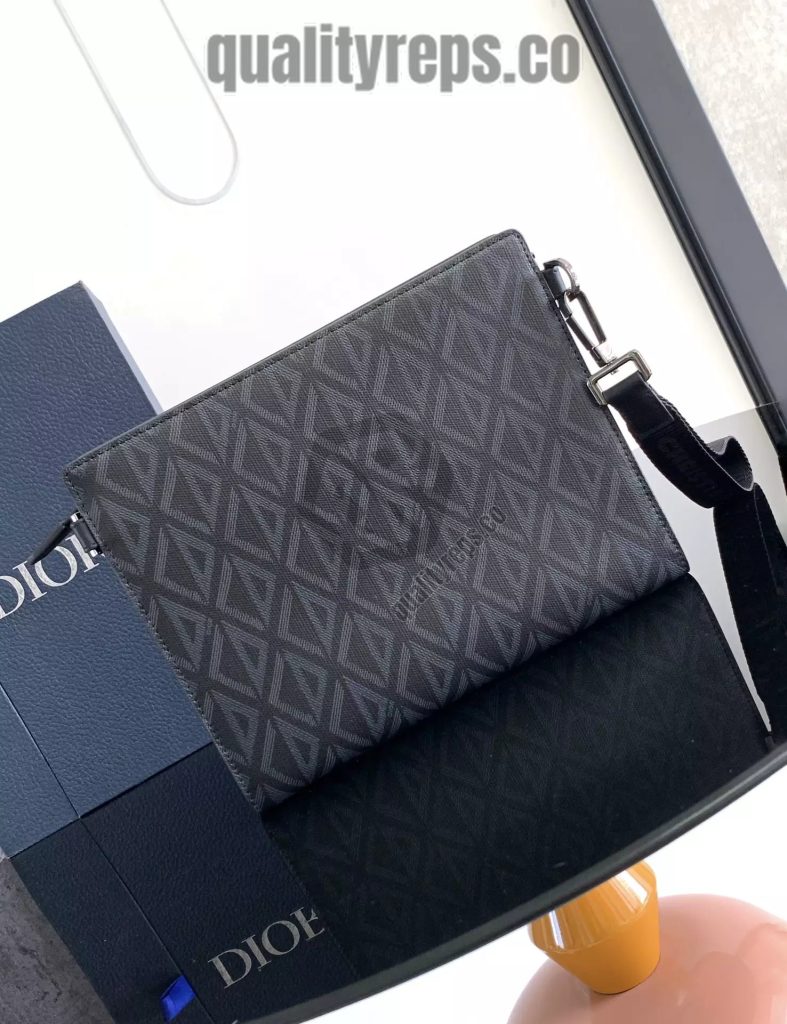 A5 Triangle Pouch Black CD Diamond Canvas Quality Reps