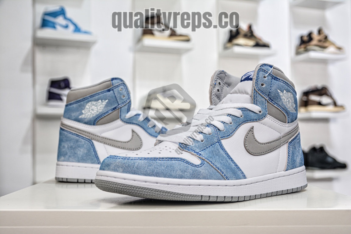 Air Jordan 1 High OG Hyper Royal Quality Reps 5