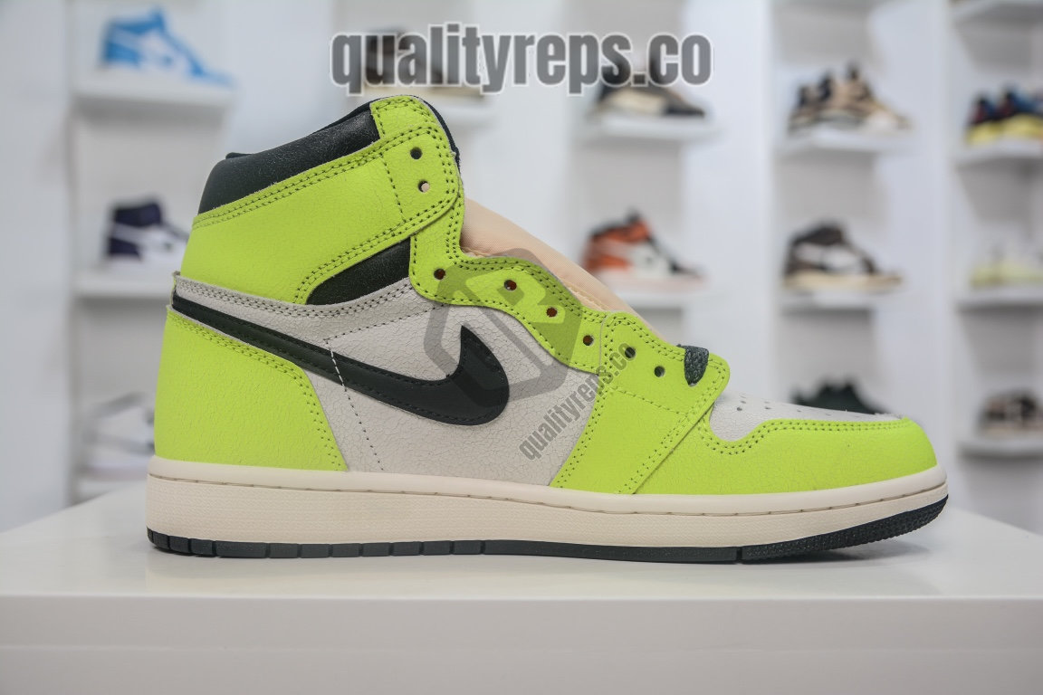 Air Jordan 1 High OG Visionaire Quality Reps 4