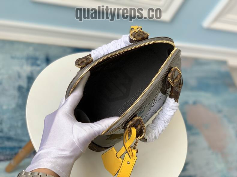 Louis Vuitton Alma BB Vernis Monogram Bitume Metallise LB096 Quality Reps - Image 8