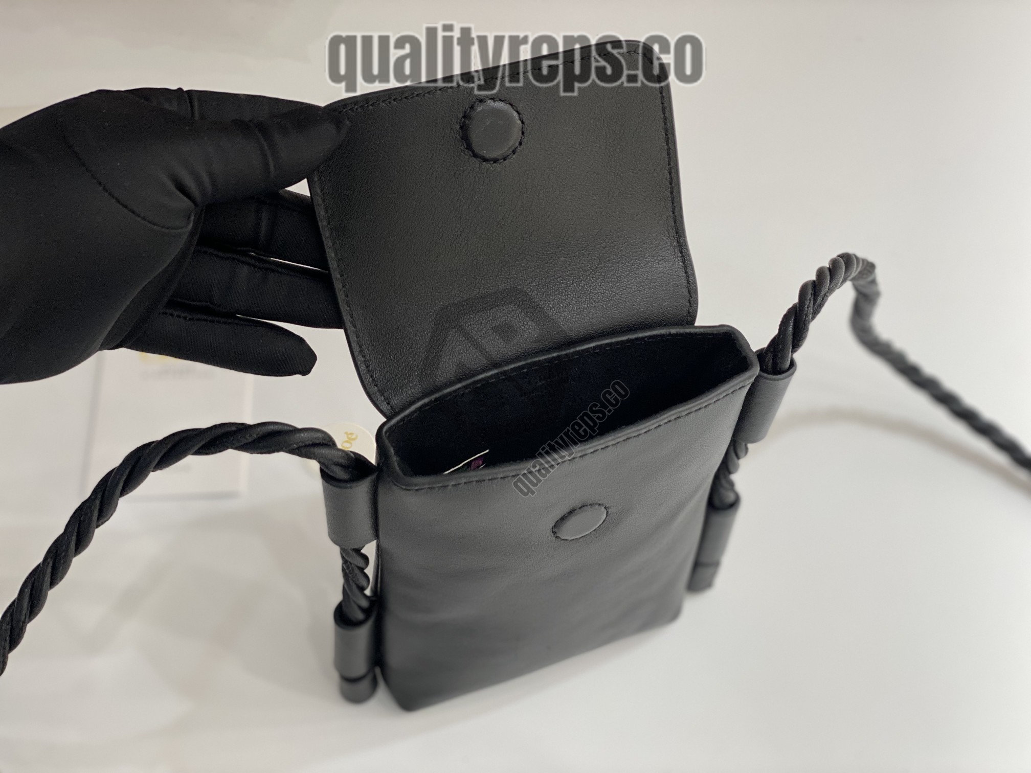 Chloé Key Phone Pouch in Black 5