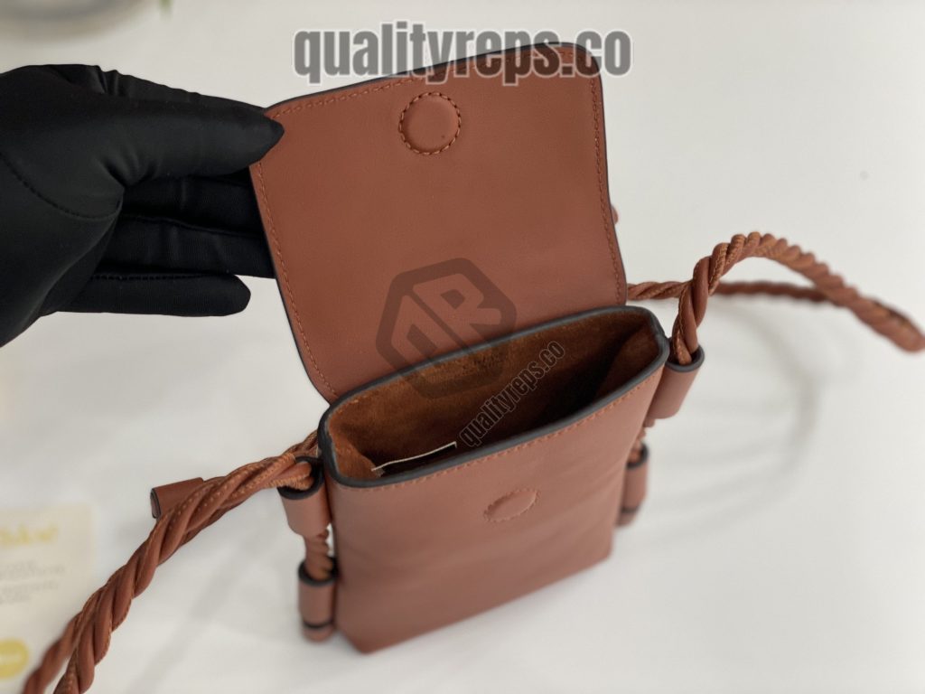 Chloé Key Phone Pouch in Brown 3