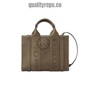 Chloé Small Woody Tote Bag Smooth Calfskin With Logo MB015 Quality Reps