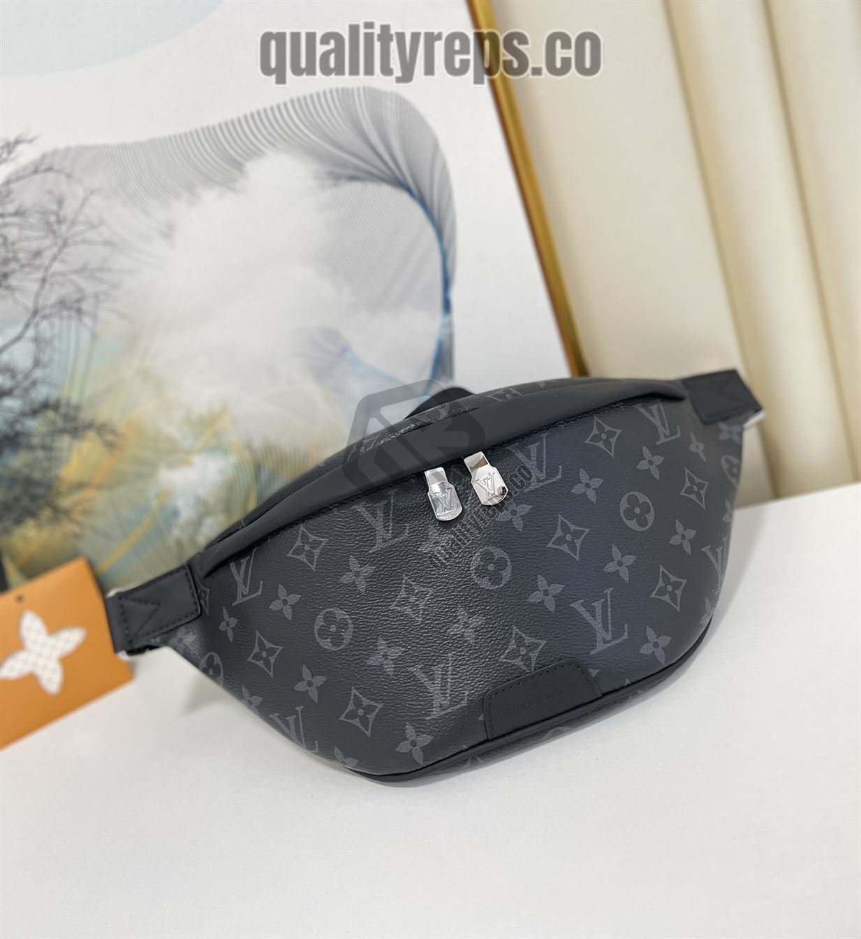 Discovery Bumbag Monogram Eclipse Canvas LB025 Quality Reps - Image 3