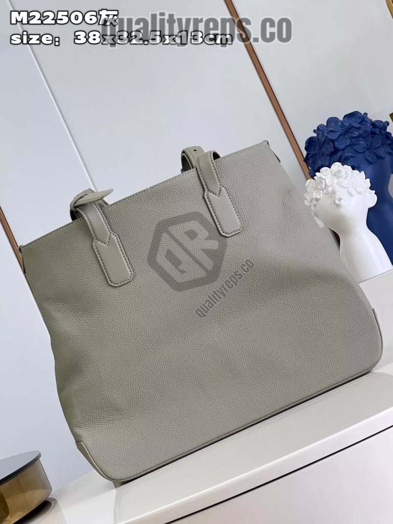 Fastline Tote LV Aerogram Sage Cowhide Leather Quality Reps