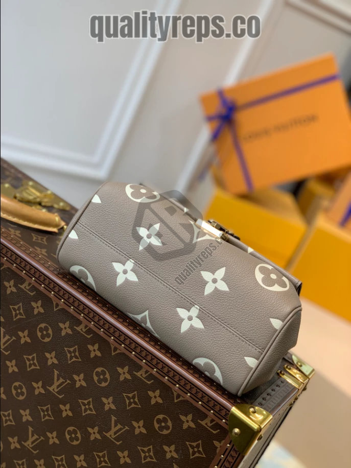 Favorite Monogram Empreinte Leather LB226 Quality Reps - Image 3