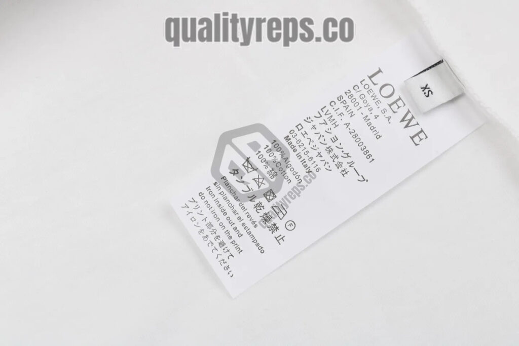 L 3D Sketch Flower Emblem Embroidery T-Shirt (Black/White) Quality Reps