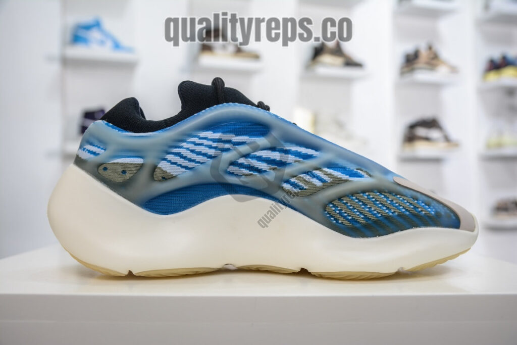 Yeezy 700 V3 Arzareth Quality Reps 4