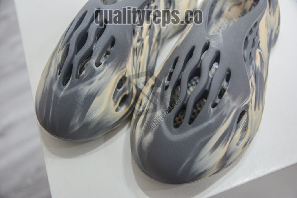 Yeezy Foam Runner 'MXT Moon Grey' Quality Reps 10