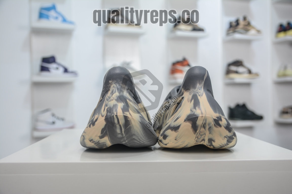 Yeezy Foam Runner 'MXT Moon Grey' Quality Reps 3