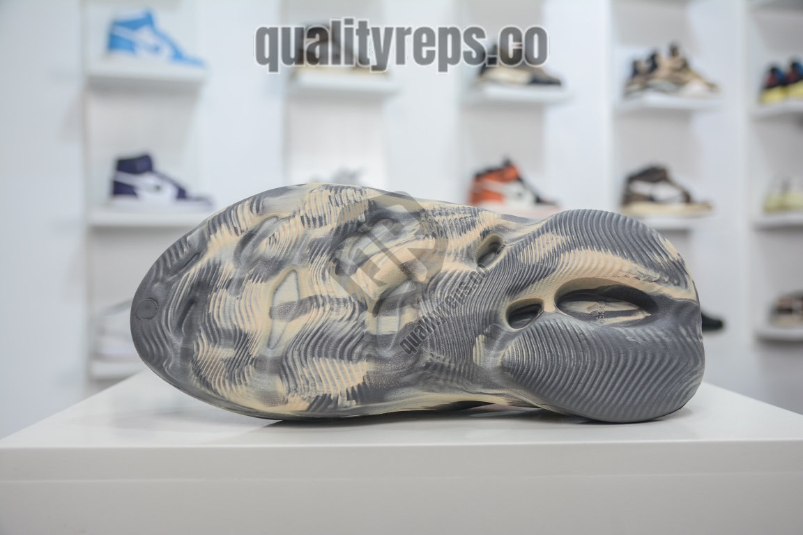 Yeezy Foam Runner 'MXT Moon Grey' Quality Reps 6