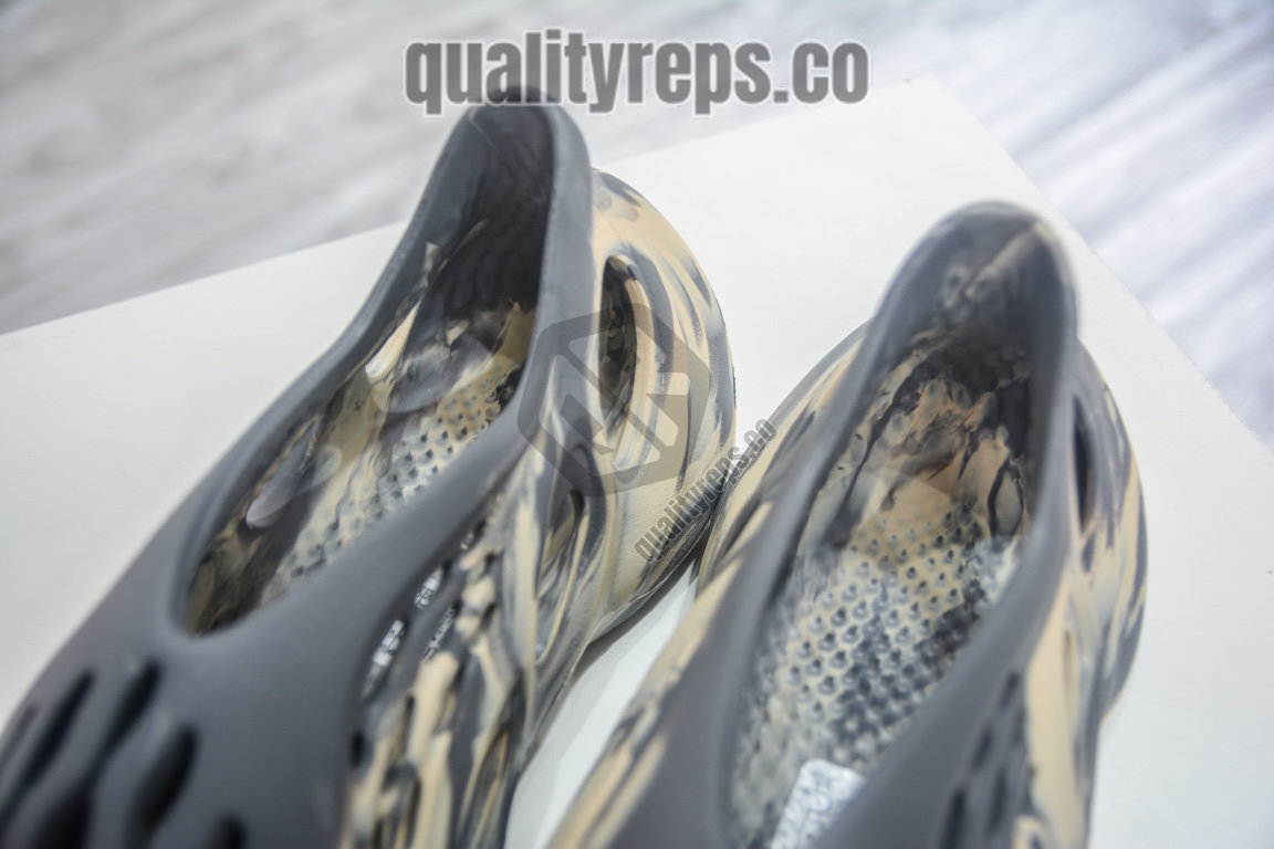 Yeezy Foam Runner 'MXT Moon Grey' Quality Reps 9