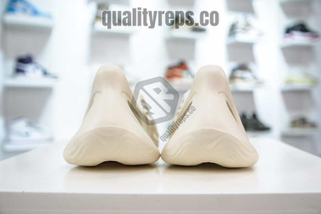 Yeezy Foam Runner 'Sand' Quality Reps 3