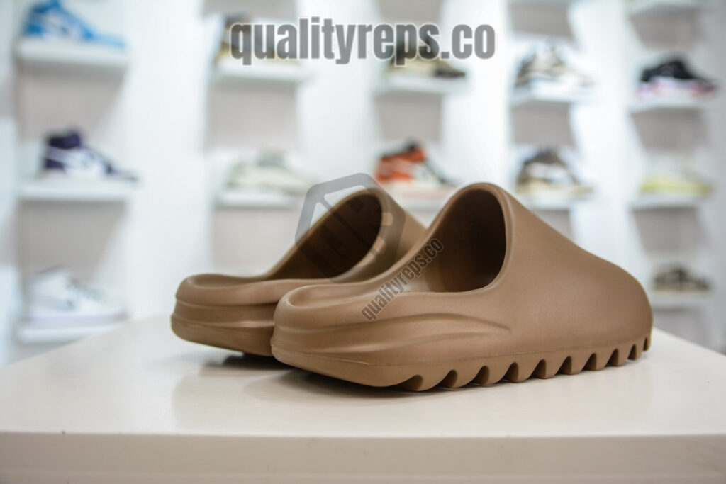 Yeezy Slides 'Core' Quality Reps 7
